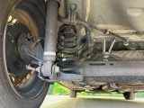 お車を安心してお乗りいただく為には、足回りの定期点検が欠かせません。サービスサポート(有償保証)では無料点検もご提供しており、安心のカーライフをお過ごしいただけるサポート体制が整っています。
