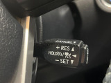 【レーダークルーズコントロール】高速道路での長距離走行が楽に!!自動で速度を保つクルーズコントロールが、衝突軽減システムと連携し、前方の車両を感知して車間を保つように速度調節してくれます!!