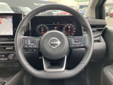 ステアリングスイッチ搭載!ハンドルひとつで手を離さなくても運転中視線をそらさなくても操作が出来て便利です