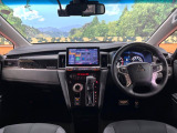 デリカD:5 2.2 シャモニー 電動サイドステップ 4WD 