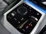 BMWライフをさらに素晴らしいものにするために、BMWカードもご用意しております。ご利用金額1,000円ごとに1ポイントたまります。BMW正規ディーラーでのご利用につきましてはポイントが2倍になります。