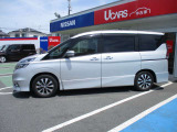 万が一のトラブルにも、全国の3000ケ所の日産サービス工場で修理可能!!年間走行距離無制限、バッテリーも保証対象です!