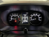 今お乗りのお車の価値が気になる方は、お気軽にお声がけください。査定士の資格を持ったスタッフが、丁寧に査定いたします