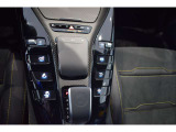 メルセデスは良質なクルマ(中古車)を、安心のサービスと共にお届けしています。