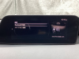 Apple Carplay・Android Auto対応!マツダ コネクト(コマンダーコントロール)でスマートフォンを操作して、通話、音楽を聴いたり、マップで目的地を調べることができます。