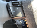 【ステアリングスイッチ】運転中、前方から目線をそらすことなく、オーディオ等の操作が可能な便利機能!安心&快適なドライブを演出してくれます♪