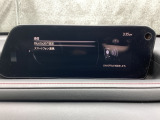 Apple Carplay・Android Auto対応!マツダ コネクト(コマンダーコントロール)でスマートフォンを操作して、通話、音楽を聴いたり、マップで目的地を調べることができます。