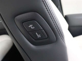 助手席肩口パワーシートスイッチです。