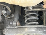 お車を安心してお乗りいただく為には、足回りの定期点検が欠かせません。サービスサポート(有償保証)では無料点検もご提供しており、安心のカーライフをお過ごしいただけるサポート体制が整っています。