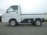 4WD/5MT/エアコン/パワステ/作業灯/AM・FMラジオ/荷台マット