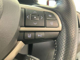 ミリ波レーダーとカメラを組み合わせたLEXUS Safety System。長距離の高速走行が快適になる、全車速追従型のレーダークルーズコントロールに対応しています。