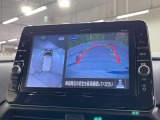 【全周囲カメラ】専用のカメラにより、上から見下ろしたような視点で360度クルマの周囲を確認することができます☆死角部分も確認しやすく、狭い場所での切り返しや駐車もスムーズに行えます。