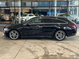 納車前整備はメーカー規定に基づき併設工場で入念に行います。メルセデス・ベンツ指定のツールと技術を用い、メーカーの研修を受けたメカニックがお客様のお車を整備いたします。神奈川運輸支局指定整備工場です。