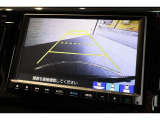 バックカメラが装備されており、後方の安全確認はもちろんのこと狭い場所での駐車や雨の日・夜間など視界の悪いコンディションでのストレスの軽減にもなります!