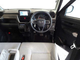 視界良好、操作しやすい運転席です。