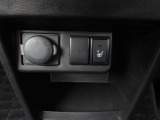 運転席シートヒーター