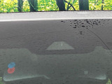 【プリクラッシュセーフティ】前方の車両等を検知し、衝突しそうな時は警報で注意を促し、ブレーキを踏む力をサポート。ブレーキを踏めなかった場合は衝突被害軽減ブレーキが作動、衝突回避をサポートします。