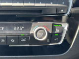 サービスにはドイツ本国と同様に教育と訓練を受け、BMWを知り尽くした「マイスターメカニック」が数多く在籍しております。納車前点検整備で、お客様に安心と安全をお届けいたします。