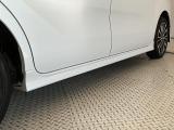 【現車確認及び来店納車のお願い】当社は県外販売を制限させて頂いております。基本は、近畿2府4県及び隣接県で、ご来店頂き現車確認及び、来店納車に限らせて頂いております。
