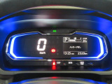 燃費のいい運転をするとイルミネーションがブルーからグリーンへ変化します。楽しくエコドライブできます。