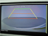 バックモニターが装備されていますので、後方視界もしっかり確保出来ます!車庫入れが苦手な方も安心のアイテム!!