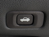 ボタン一つでトランクオープンが可能!車内から操作できる為、非常に便利な装備の一つとなります!