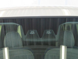 安全装備次世代スマートアシスト付です。毎日の運転で感じる不安や緊張を減らしヒヤッとするシーンの回避をサポートします。みんなに安全・安心を。