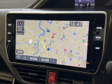 【純正10型ナビ】高級感とインパクトのある大画面ナビを装備。各種オーディオ操作はもちろん、スマホ連携もできる利便性の高いナビです♪