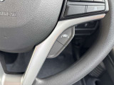操作のしやすさが分かるスイッチ類。装備有無と配置、文字消えや使用感までチェックできます。