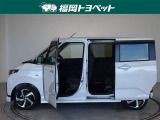 両側パワースライドドア付きだから、狭い駐車スペースなどでの 乗り降りラクラク!小さなお子さまのいるご家庭には嬉しい装備。