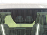 安全装備次世代スマートアシスト付です。毎日の運転で感じる不安や緊張を減らしヒヤッとするシーンの回避をサポートします。みんなに安全・安心を。