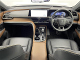 クラウンクロスオーバー 2.5 Z E-Four 4WD 本革シート