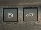 【パワーバックドア】スマートキーや運転席のボタンを押すだけでリアゲートが自動で開閉します!荷物を持っている時や、高い位置にあるバックドアを閉める際に便利な機能です♪