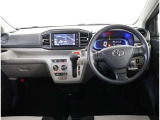 見通しのよいすっきりとした視界で、誰でも運転しやすいです。運転のしやすさは疲れにくさにも繋がりますよ♪