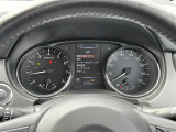 【スピードメーター】メーターがシンプルで見やすく運転しやすいですね!