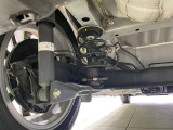 お車を安心してお乗りいただく為には、足回りの定期点検が欠かせません。サービスサポート(有償保証)では無料点検もご提供しており、安心のカーライフをお過ごしいただけるサポート体制が整っています。