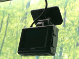 【ドライブレコーダー】ドライブレコーダー装備!走行中はもちろん、あおり運転や事故に遭遇した際、映像で記録し、万一のリスクに備えます。※記録用SDカードはお客様ご自身でご準備いただく必要があります。