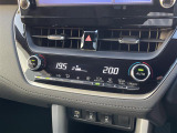 【 オートエアコン 】車内温度を感知して自動で温度調整をしてくれるのでいつでも快適な車内空間を創り上げます!//
