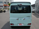 清潔感と高級感を兼ね備えたライトグリーンの車体色です。掲載情報以外にも気になる点がございましたら、お気軽にお問い合わせください!