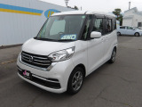 外装は程度の良い車です。
