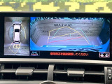 【パノラミックビューモニター】専用のカメラにより、上から見下ろしたような視点で360度クルマの周囲を確認することができます☆死角部分も確認しやすく、狭い場所での切り返しや駐車もスムーズに行えます。