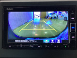 バックカメラ搭載です!車庫入れが苦手な人はもちろん、車両感覚に自信がある人にもお勧めです!見えない箇所が見えるようになるので、低い障害物や隠れてしまっている子供の存在等にも気付く事が出来ます。