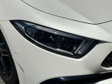 メルセデス・ベンツ[認定中古車]は、メルセデス・ベンツ日本株式会社が認定する中古車保証制度が適用される中古車です。これは正規販売店のみの特典です。