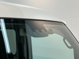 品質へのこだわり!フロアマットやシートなど車内をキレイに清掃し、ニオイや汚れなどを徹底的にクリーニングしてもらっております。室内はピカピカです☆