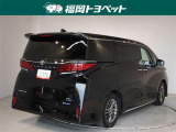 色は人気のブラックです。