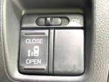 【パワースライドドア】スマートキーや運転席のスイッチでスライドドアの開閉が可能♪電動だから力を入れてドアを開ける必要が無く、小さいお子様でも、重い荷物を持っている時もラクに開け閉めできます♪