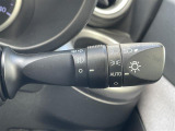 【 オートライト 】オートライトなのでライトの点け忘れを気にすることなく運転が出来ます♪//