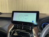 ディスプレイオーディオを装備。スマホとクルマをつなぐことで、これまでのナビに加えて、いろんなサービスが楽しめます。