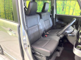 運転席シート廻りは使用感も少なく、良好な状態となっています。丁寧に使われていたことがよくわかりますね。