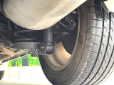 お車を安心してお乗りいただく為には、足回りの定期点検が欠かせません。サービスサポート(有償保証)では無料点検もご提供しており、安心のカーライフをお過ごしいただけるサポート体制が整っています。